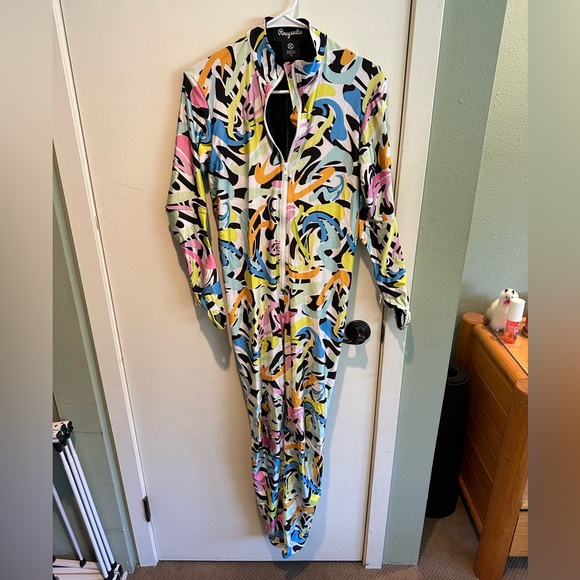 Racy Suits Ski Onesie - Picture 4 of 4